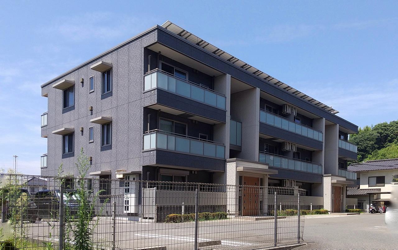 グランディールエスト