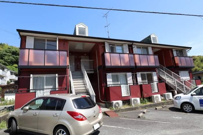 ファミールあとう