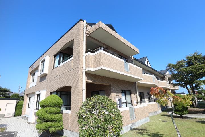 サウスコートA棟