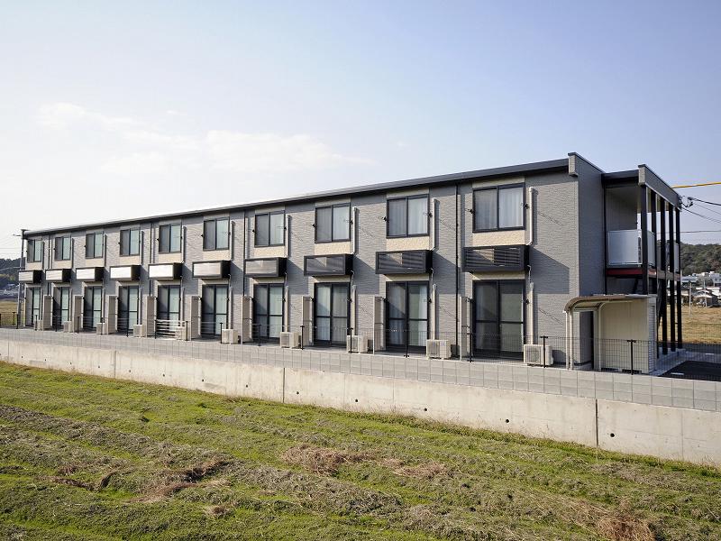 レオパレスコスモガーデン