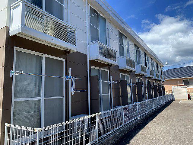 レオパレスルミエール