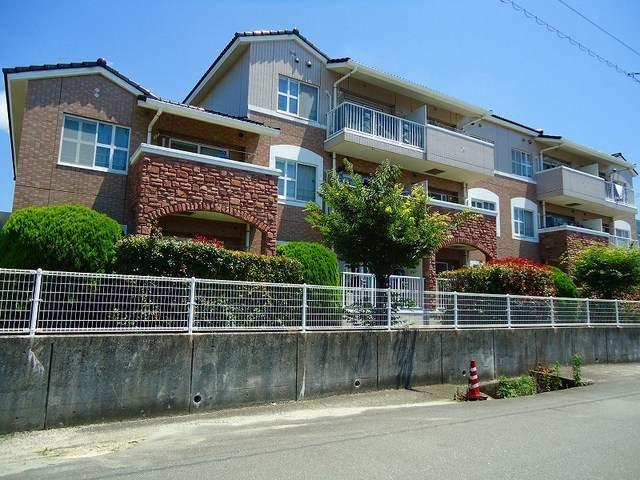 アヴァン・アヴニュABE