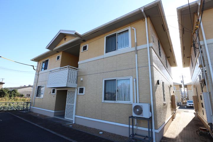 リビングタウン岩国B(2LDK/2階)