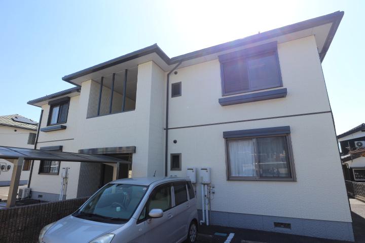 バリュージュ新町B棟