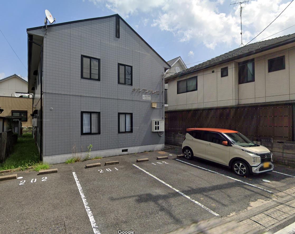 メゾンアンソレイユ