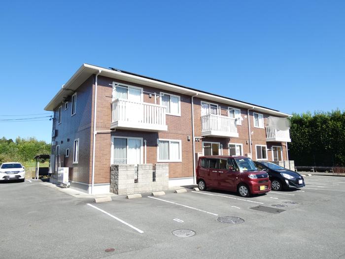 グレープシャインC棟