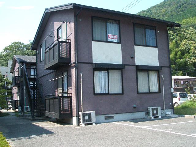 メンバーズスクエア藤河