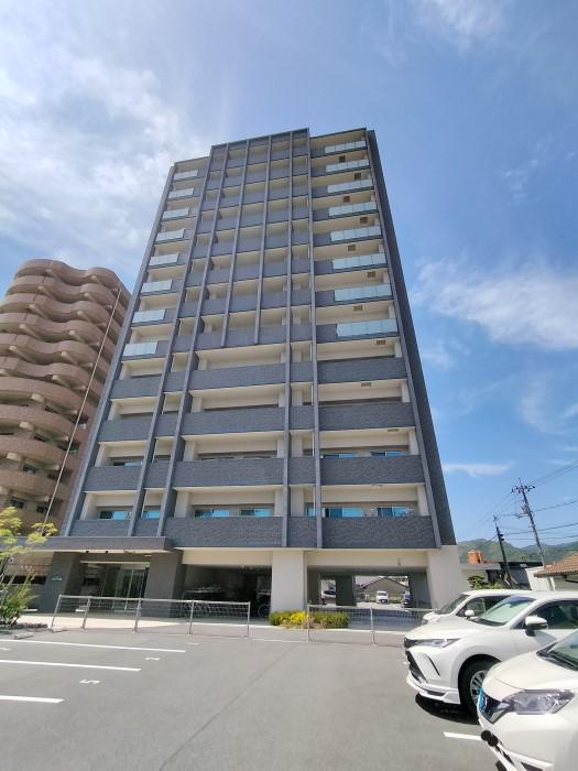 シャーメゾンステージ 碧・湯田(1LDK/8階)