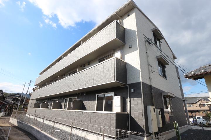 アクシス牛野谷