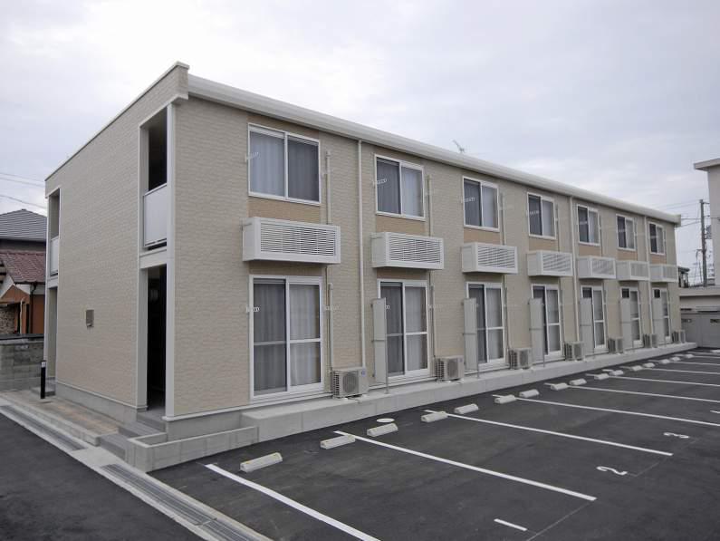 レオパレスワールド