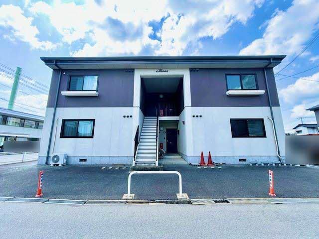 フォーリスト B棟