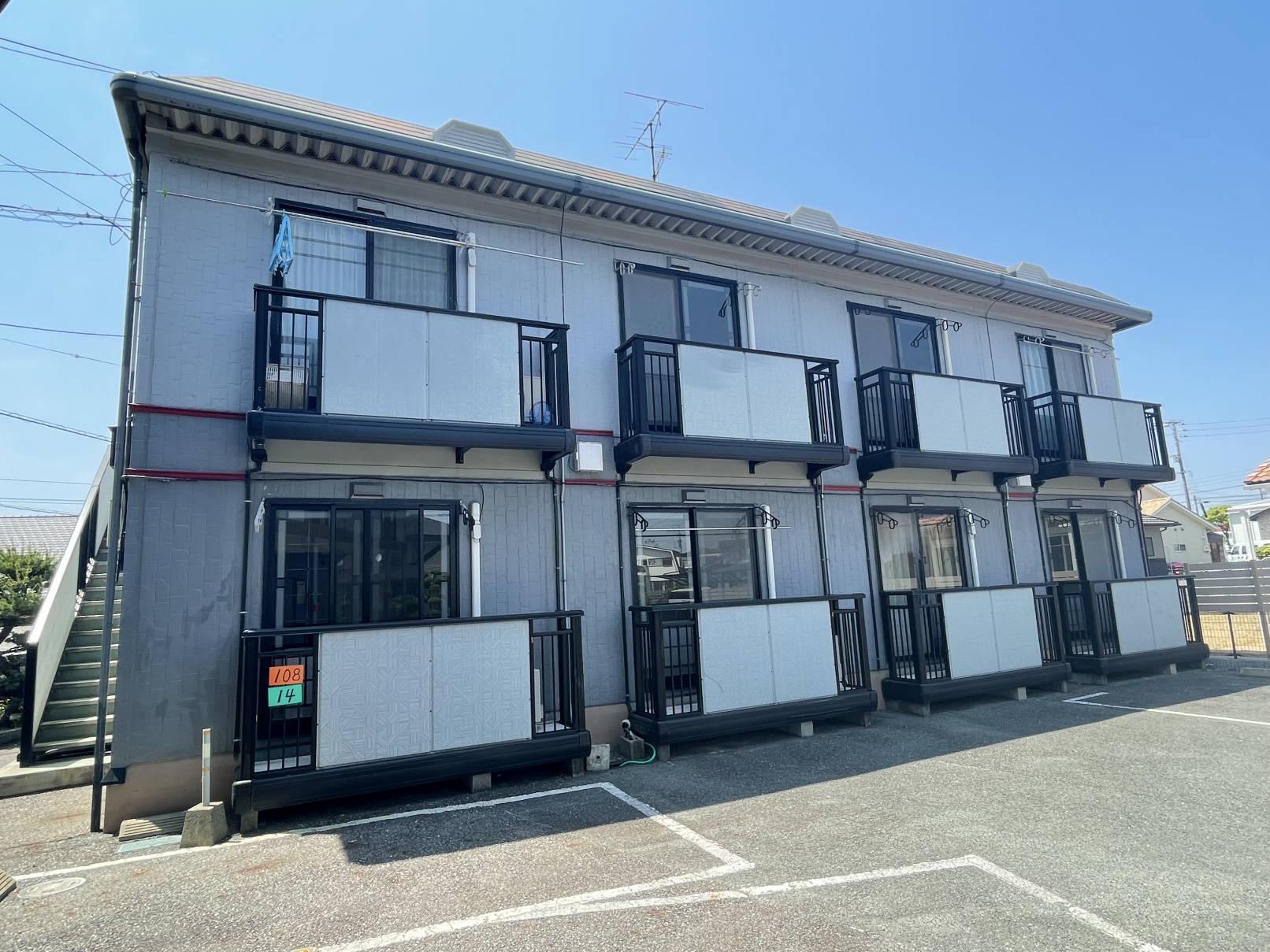 エレガンスヒルズ B棟