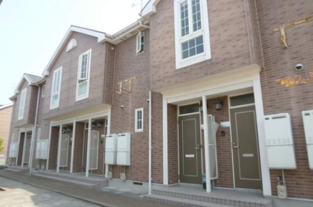 コモド・タウン・M-B