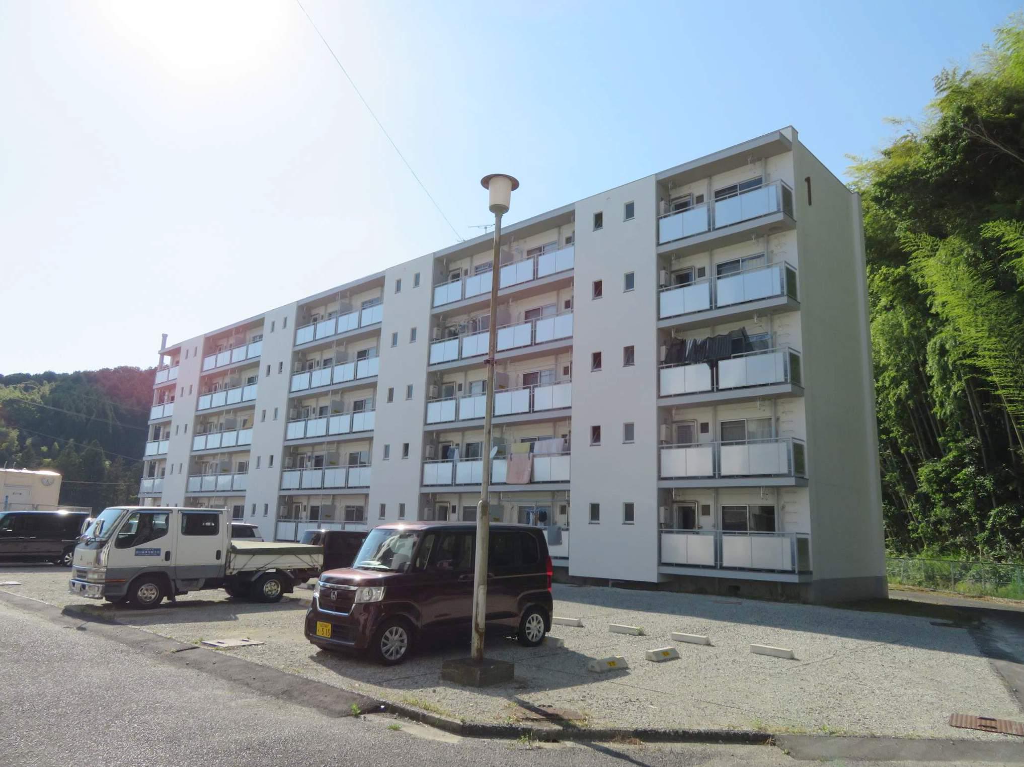 ビレッジハウス埴生1号棟