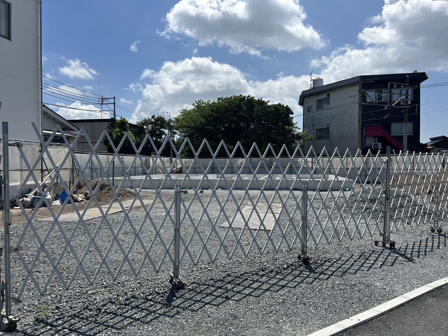 ロイル西中町