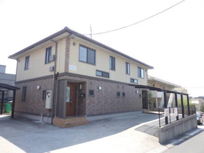 アメージングエステート