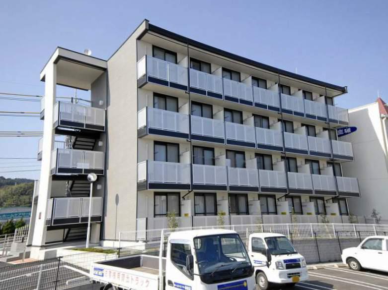 レオパレスマリーンブルー