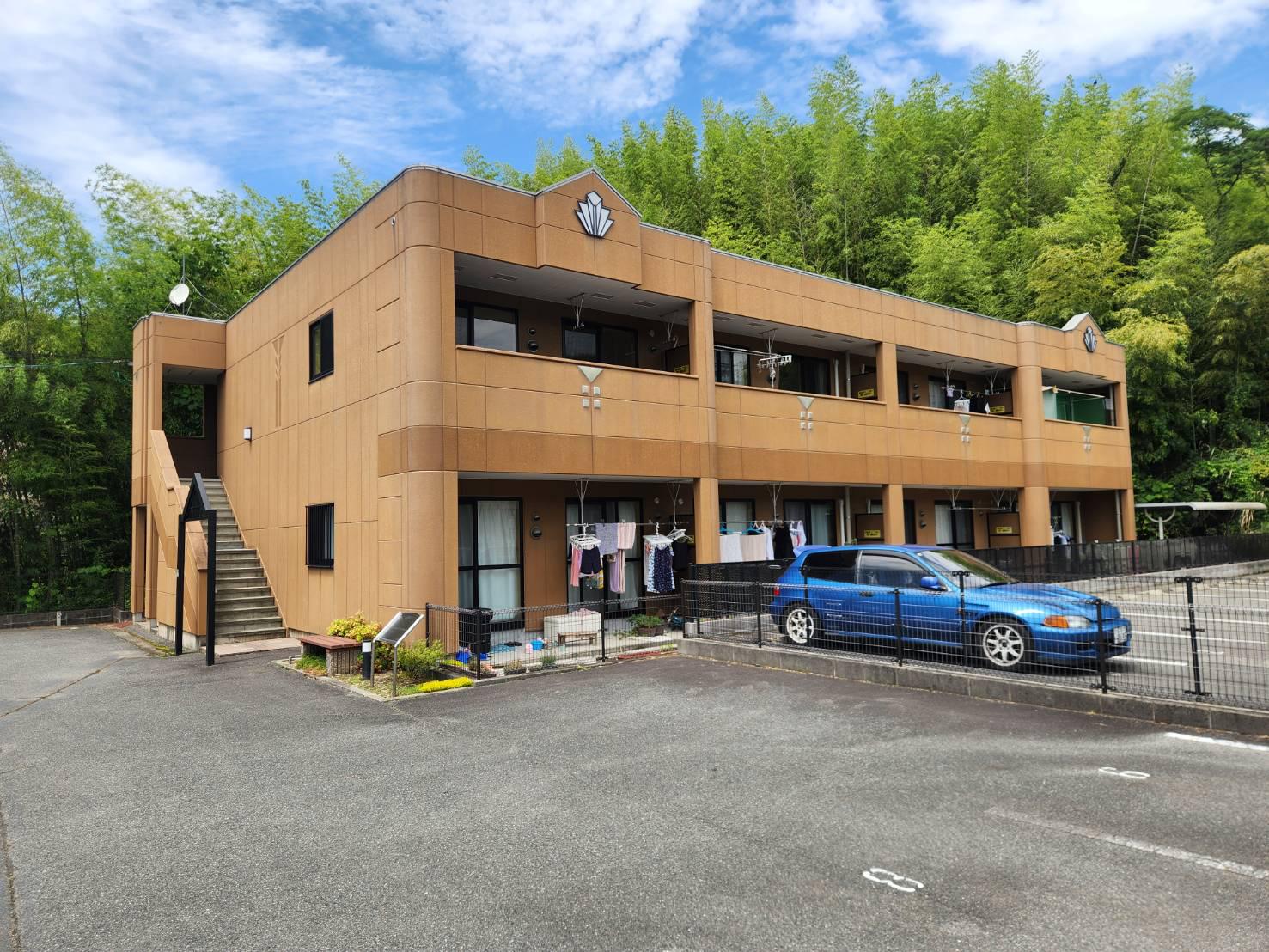 エメラルド・ヴィラージュ