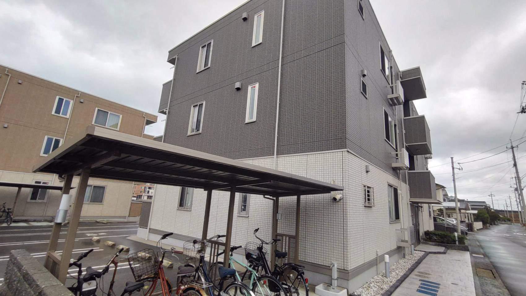 グローリア コート