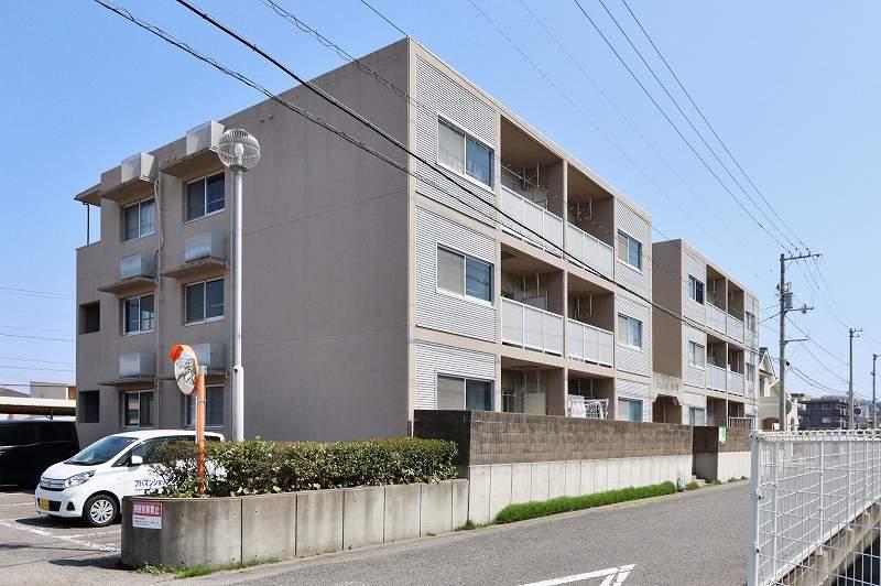 エクシード山城(3LDK/1階)