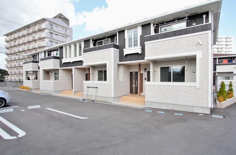 ファミールFUL FUL A