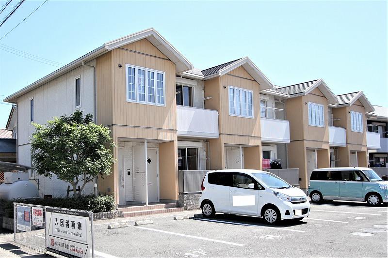 シャーメゾンエピナール F棟