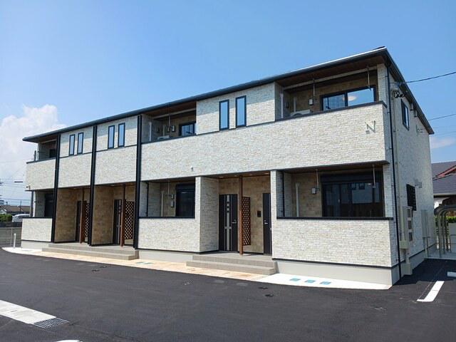 メゾン・ド・ティアラ阿南 N(2LDK/1階)