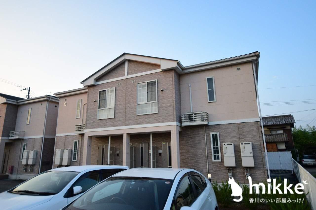 シャイニングローズB棟