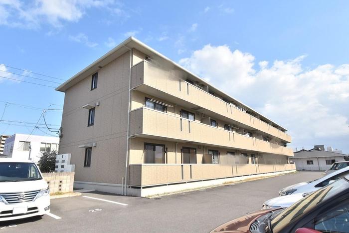 ウィステリア 太田