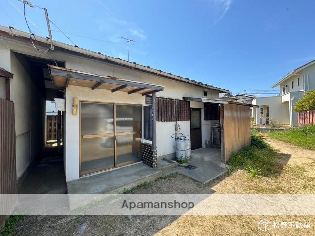 香川県高松市鹿角町の戸建賃貸