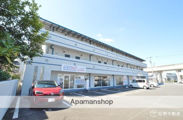 香川県高松市東山崎町の建物