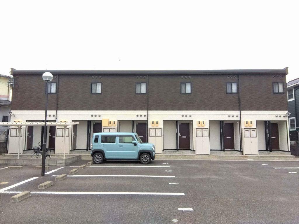 レオパレスさぬきⅡ