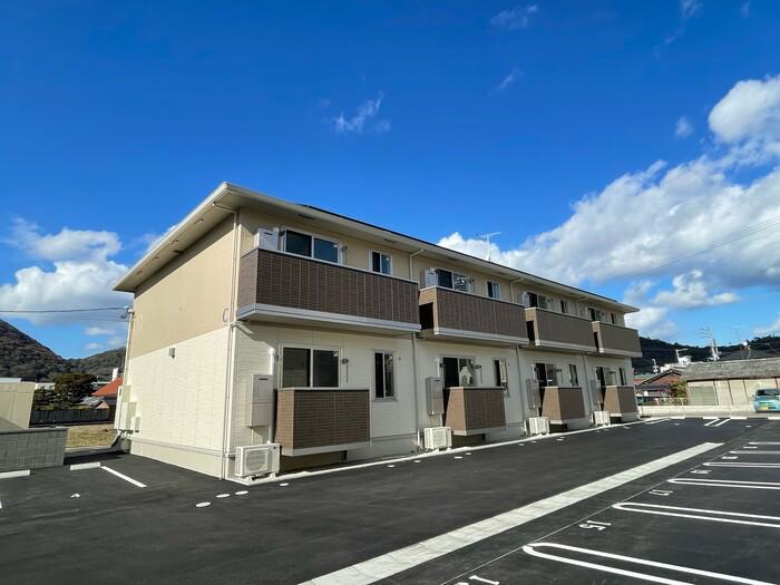 ユニヴェールⅡ C棟(1LDK/1階)