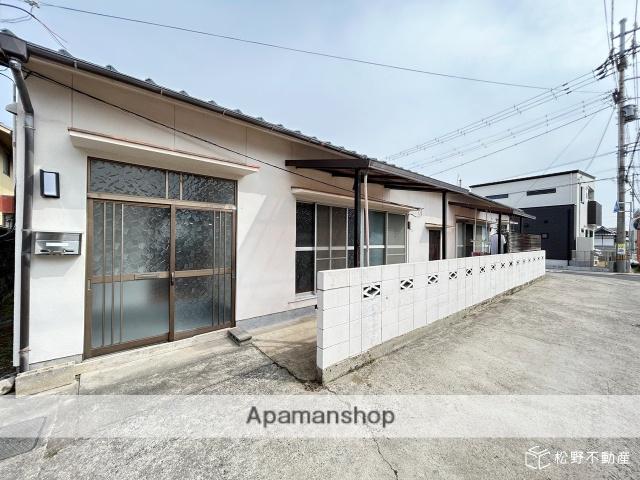 香川県高松市太田上町の戸建賃貸