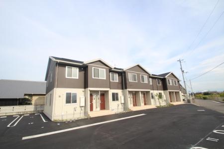 フォンテーヌ金倉 C棟