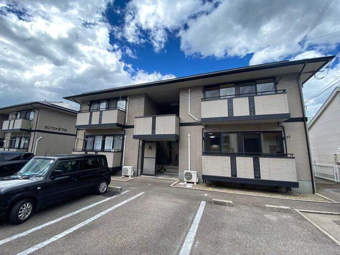 カンファタブルA棟