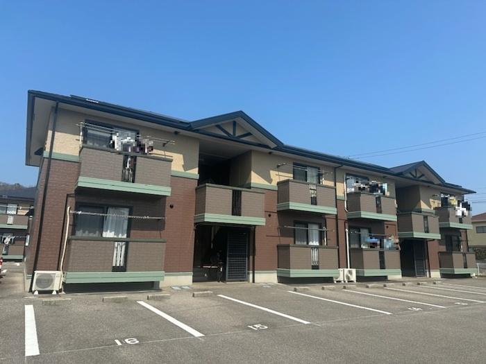 ビバーチェ・やまは奈B棟