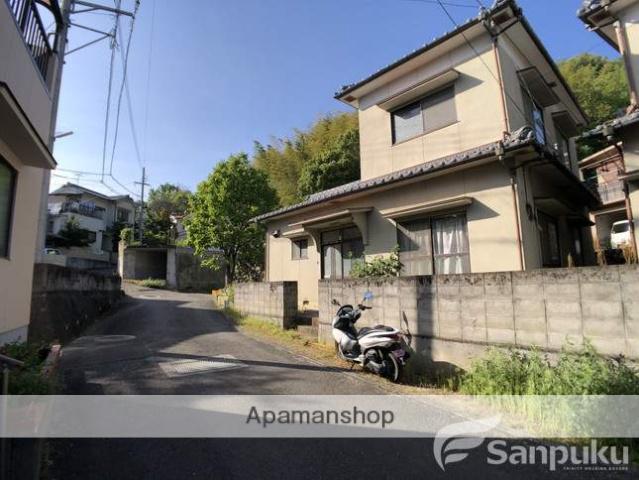 愛媛県松山市石手1丁目の戸建賃貸