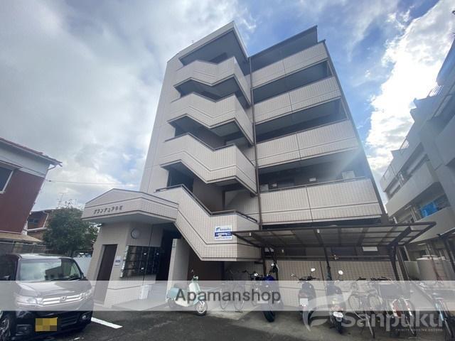 グランデュア中村