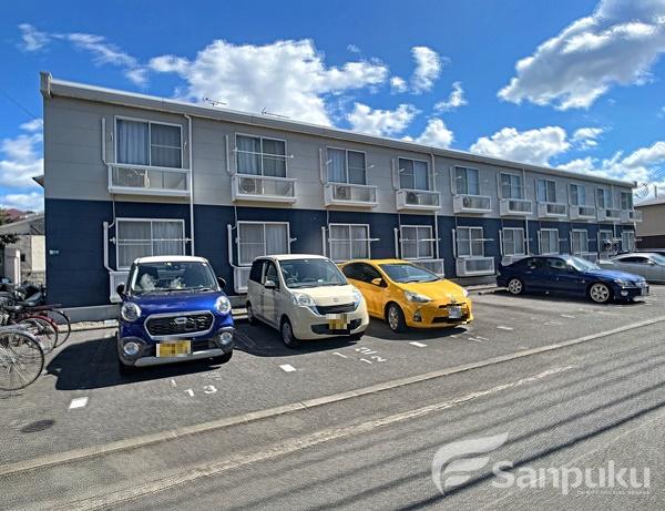 レオパレスフローラ湯築