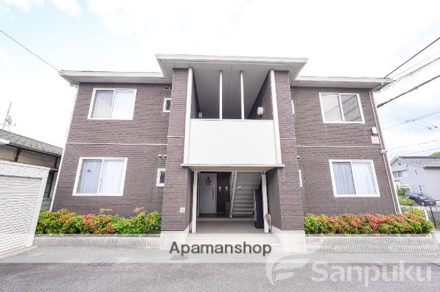 トロフィーティアラ