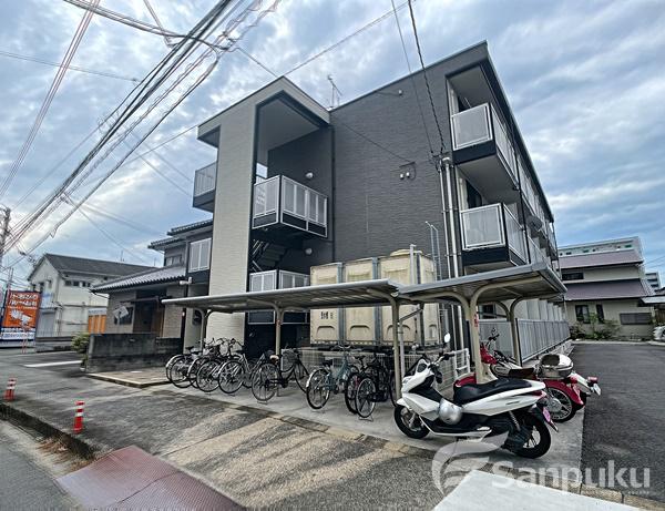 レオパレススカイ