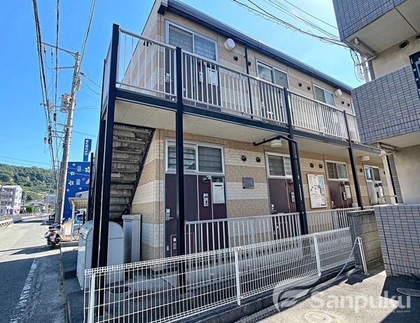 レオパレスハイブリッジ