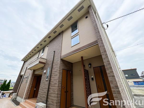 グランデュール南斎院