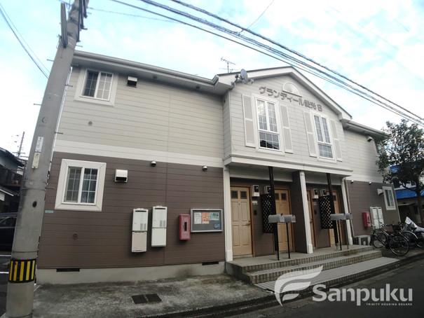 グランディール愛光B