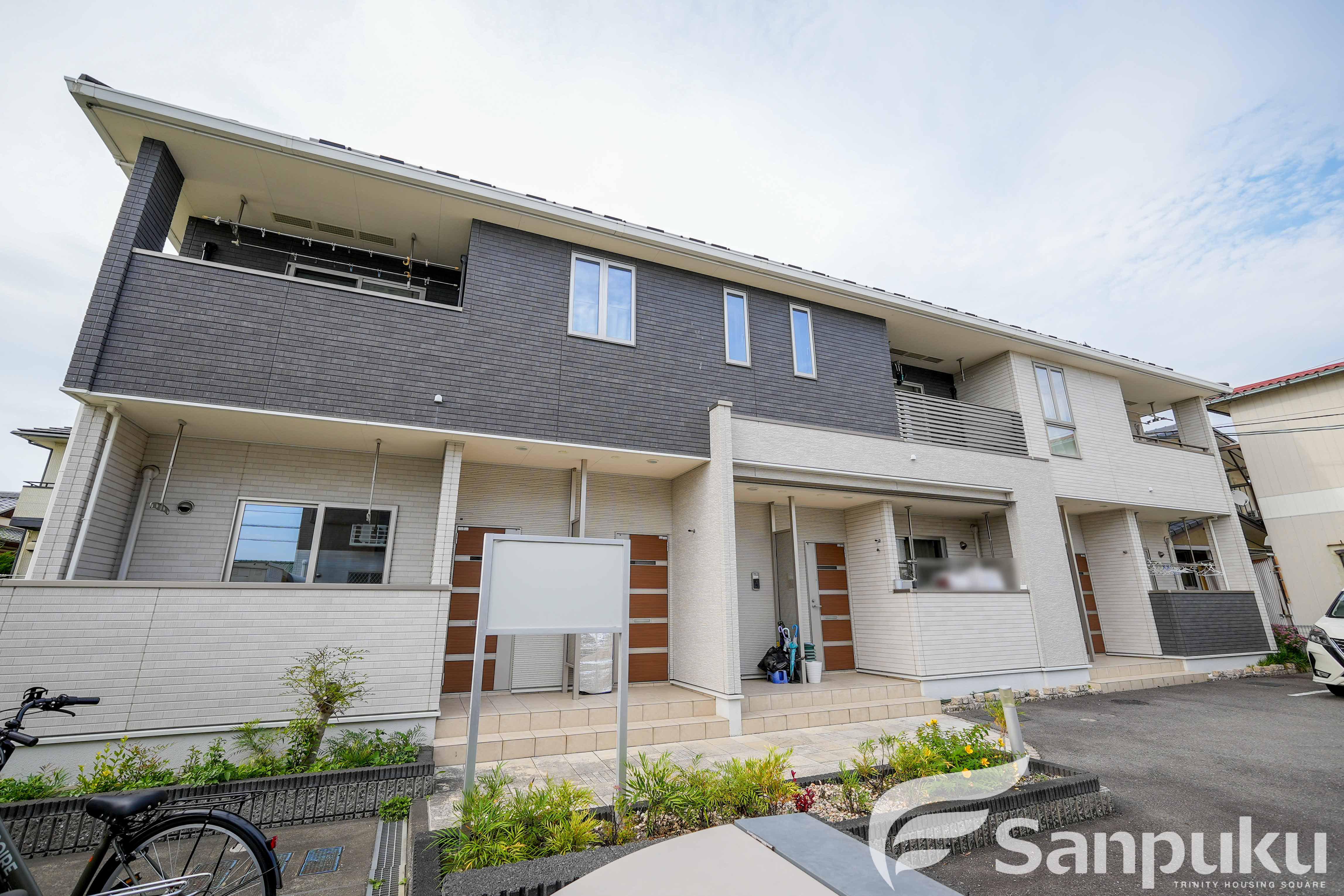 伊予鉄道郡中線 余戸駅 徒歩10分 2階建 築15年