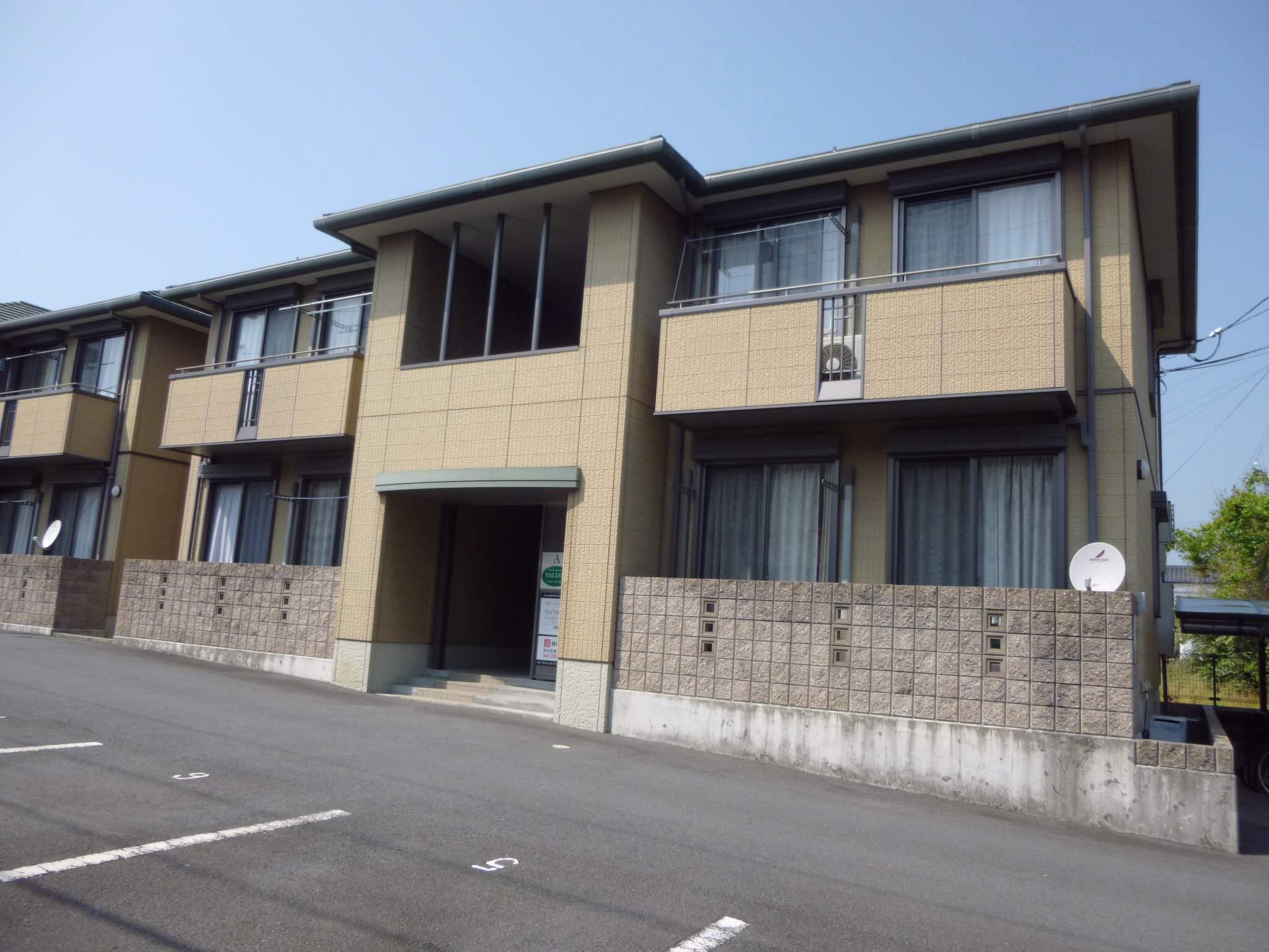 バリュージュ中沢 B棟