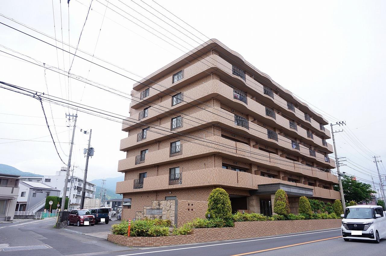 サントノーレ愛大医学部前弐番館