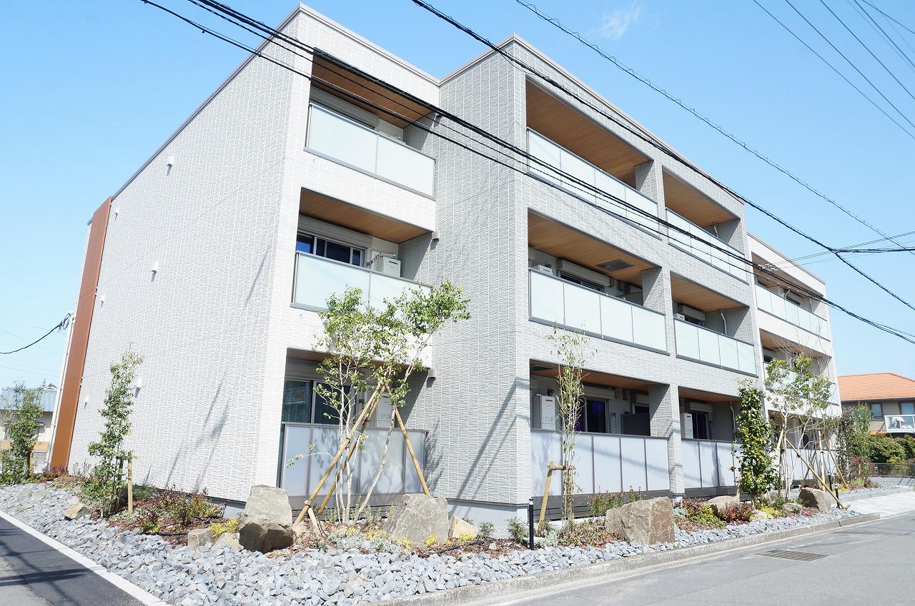 シャーメゾンキャメリア