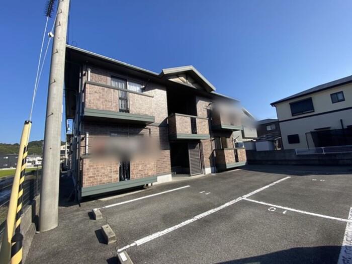 リビングタウン高岡A棟